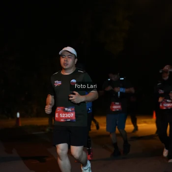 Runner Photo 3544467