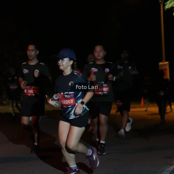 Runner Photo 3544482