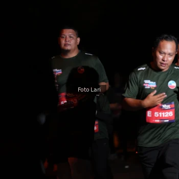 Runner Photo 3544569