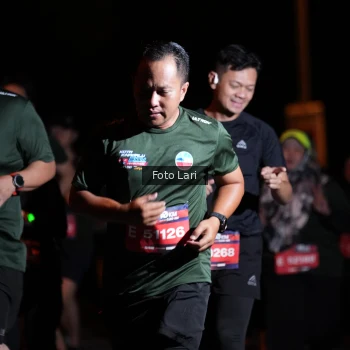 Runner Photo 3544570