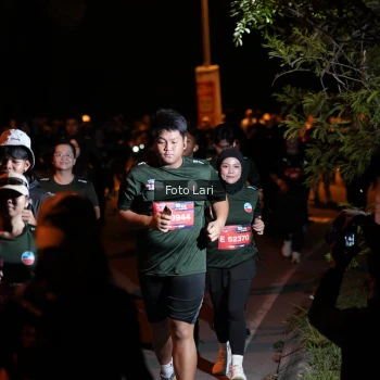 Runner Photo 3544678