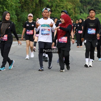 Runner Photo 3544685