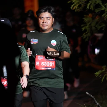 Runner Photo 3544729