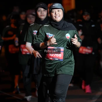 Runner Photo 3544749