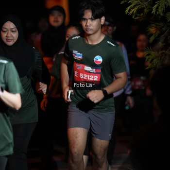 Runner Photo 3544773