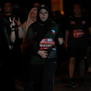 Runner Photo 3544806