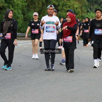 Runner Photo 3544886
