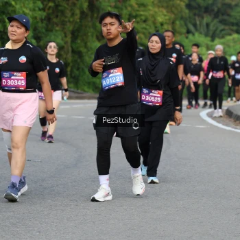 Runner Photo 3545018