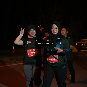 Runner Photo 3545172