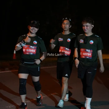 Runner Photo 3545186