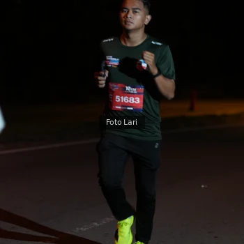 Runner Photo 3545243