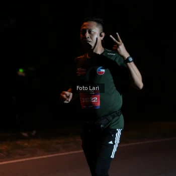 Runner Photo 3545249