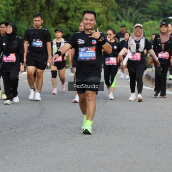 Runner Photo 3545353
