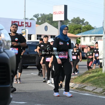 Runner Photo 3545362