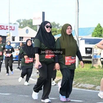 Runner Photo 3545373