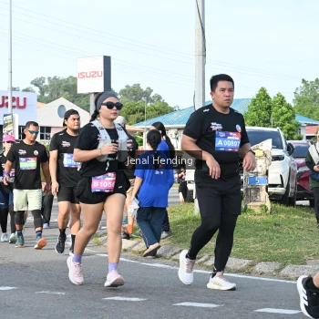 Runner Photo 3545379