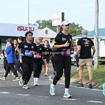 Runner Photo 3545416