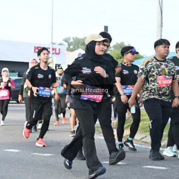 Runner Photo 3545432