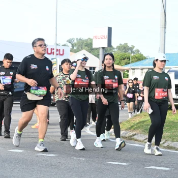Runner Photo 3545436