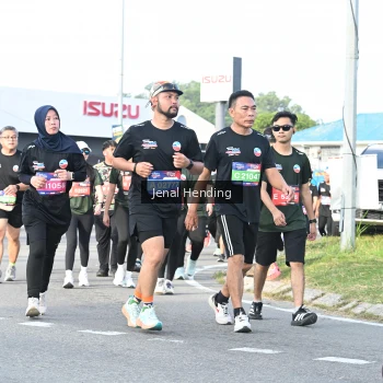 Runner Photo 3545447