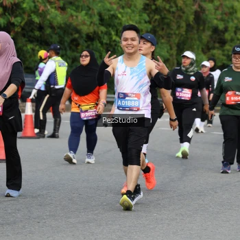 Runner Photo 3545474