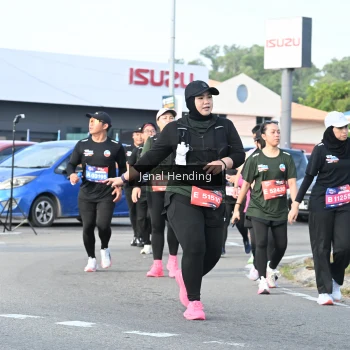 Runner Photo 3545512