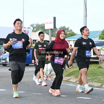 Runner Photo 3545573