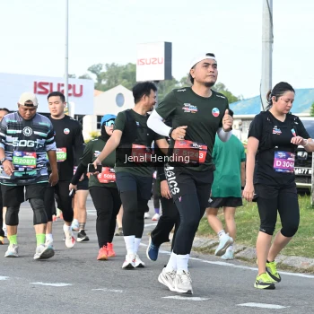 Runner Photo 3545590