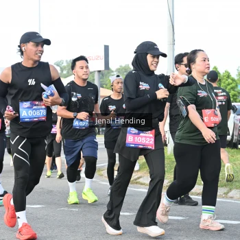 Runner Photo 3545593