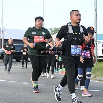 Runner Photo 3545611