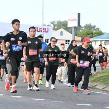 Runner Photo 3545633