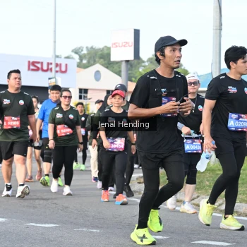 Runner Photo 3545634