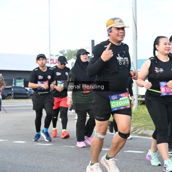 Runner Photo 3545646