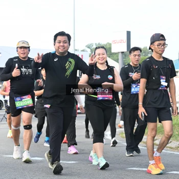 Runner Photo 3545649
