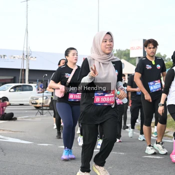 Runner Photo 3545657