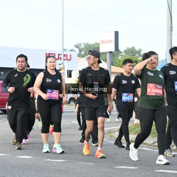 Runner Photo 3545661