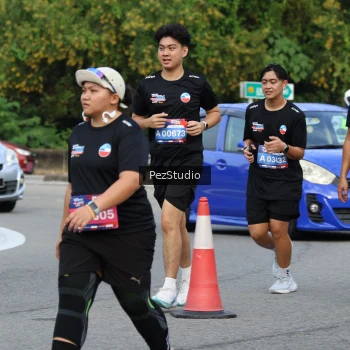 Runner Photo 3545672