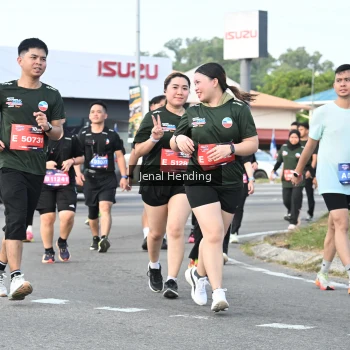 Runner Photo 3545715
