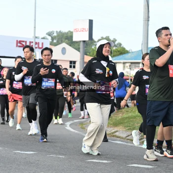 Runner Photo 3545727