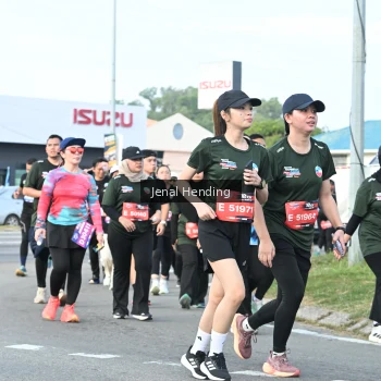 Runner Photo 3545735