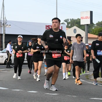 Runner Photo 3545751