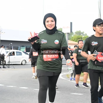 Runner Photo 3545756