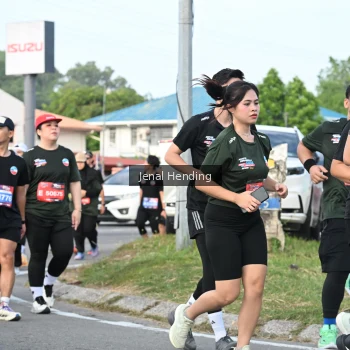 Runner Photo 3545758