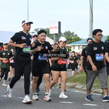 Runner Photo 3545767