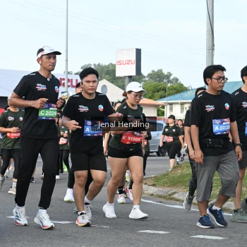 Runner Photo 3545770