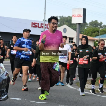 Runner Photo 3545776
