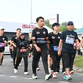 Runner Photo 3545777