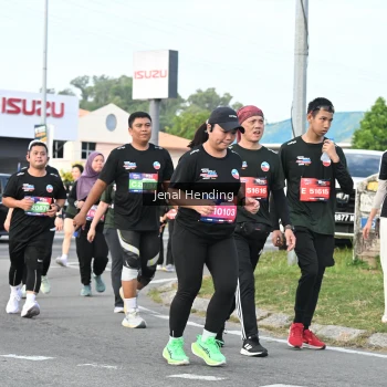 Runner Photo 3545789