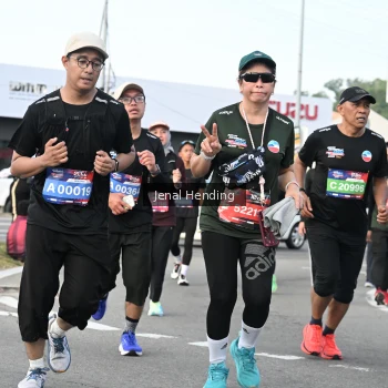 Runner Photo 3545794