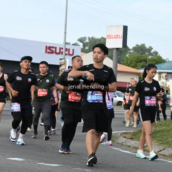 Runner Photo 3545807